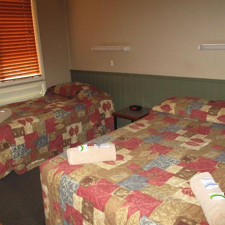 Barcaldine Country Motor Inn Exterior photo